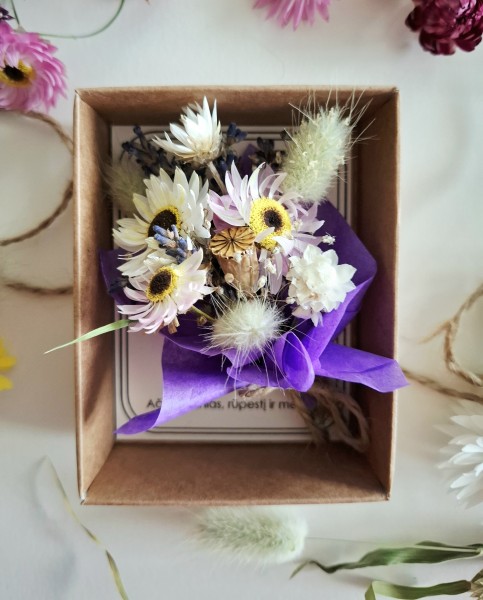 Gėlių puokštelė mokytojai (M-5)