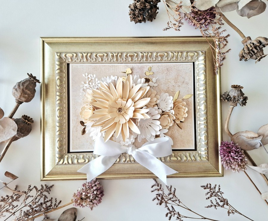 Atvirukas rėmelyje - auksinių, kreminių ir baltų atspalvių  ( R-1)