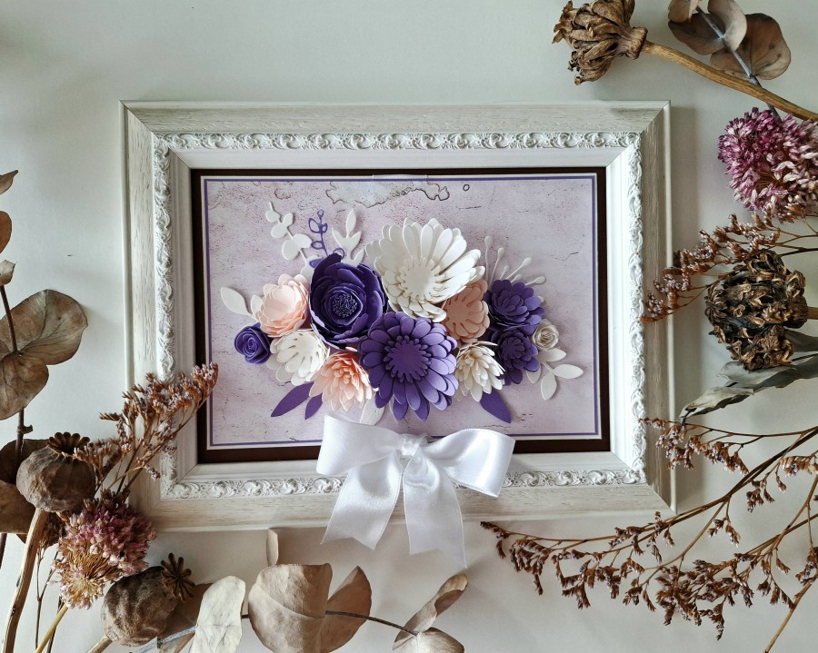 Atvirukas rėmelyje - violetinių, rausvų ir baltų atspalvių  ( R-3)