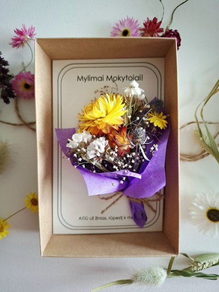 Gėlių puokštelė mokytojai (D -3)